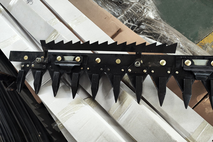 芜湖中联收割机切割器总成